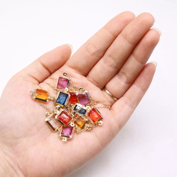 Women fashion mixed color necklace - Picture 2 of 4